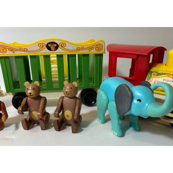 Vintage Fisher Price Circus Train •2 Lions • 2 Monkeys • 2 Bears • 1 Elephant - Picture 5 of 15